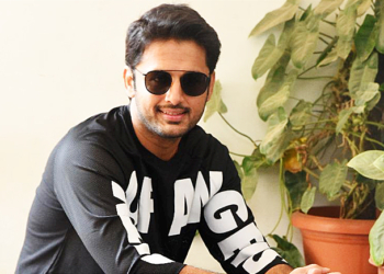 సీరియస్ టైటిల్‌తో నవ్వుల ప్రామిస్!