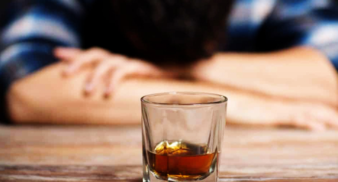 లిక్కర్ కు లాకులు ఎత్తాలా? వద్దా?