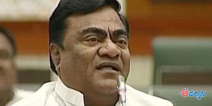 బిజెపి గెలుపుకోసం తిరుమలలో పూజలు 