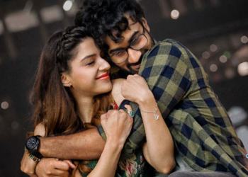 ‘ఎక్కేసిందే’ అంటోంటే.. ఎగబడుతున్నారంతా?