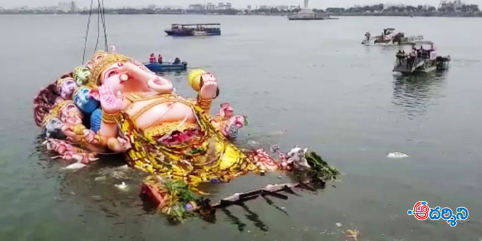 Ganesh immersion : ఇలా కఠినంగా ఉండాల్సిందే!