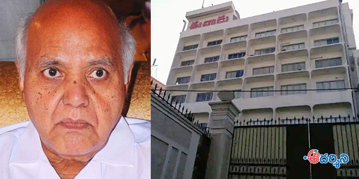 Eenadu  వీఆర్ఎస్ డీల్.. పండు కాదా? కాయేనా?