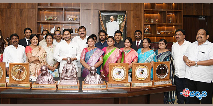 tirupati news బాధ్యత పెంచిన స్వచ్ఛ అవార్డు : గిరీశ