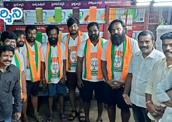 srikalahasti news తిరుమలకు ఈటల అభిమానుల పాదయాత్ర