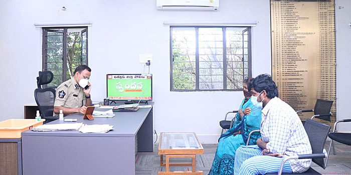 ctr news స్పందన ఫిర్యాదులపై అలసత్వం వద్దు : జిల్లా ఎస్పీ