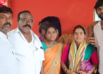 satyavedu news  సర్పంచ్‌ల అధ్యక్ష్యుడు చంద్రారెడ్డికి సన్మానం