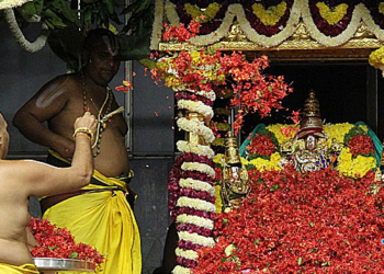 సప్తవర్ణ సుశోభితం శ్రీవారి పుష్పయాగం