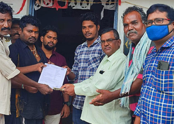 satyavedu news  లబ్ధిదార్లకు రుణవిముక్తి పత్రాలు