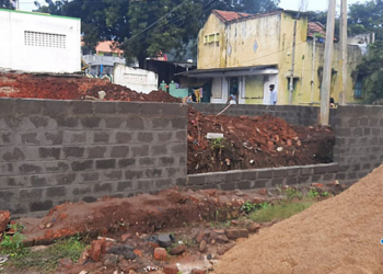 satyavedu news పోలీస్ స్టేషన్ ఎదుటే కబ్జాల దందాలు