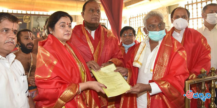 ‘ఉత్తరాదిలోనూ పెద్దఎత్తున హిందూ ధర్మ ప్రచారం’