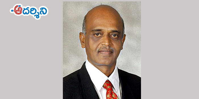 కోట్ల విలువైన భూకబ్జాలపై విచారణ చేయాలి !