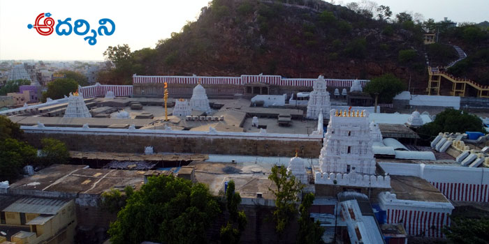 శివ శివా.. ఇదేం దోపిడీ..?