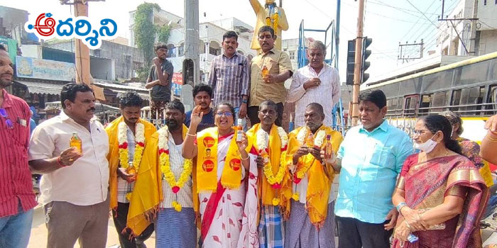 జగనన్నా..! మద్యపాన నిషేధం ఎక్కడన్నా..?
