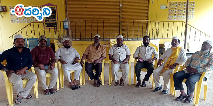 srikalahasti news మైనారిటీల మీద దాడులు బాధాకరం: టీడీపీ