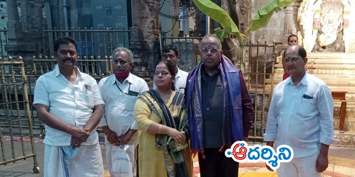 srikalahasti news ముక్కంటి సేవలో హైకోర్టు న్యాయమూర్తి