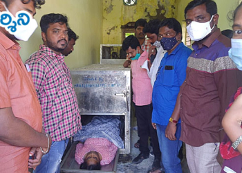 srikalahasti news ఉమామహేశ్వరి కుటుంబాన్ని ఆదుకోవాలి