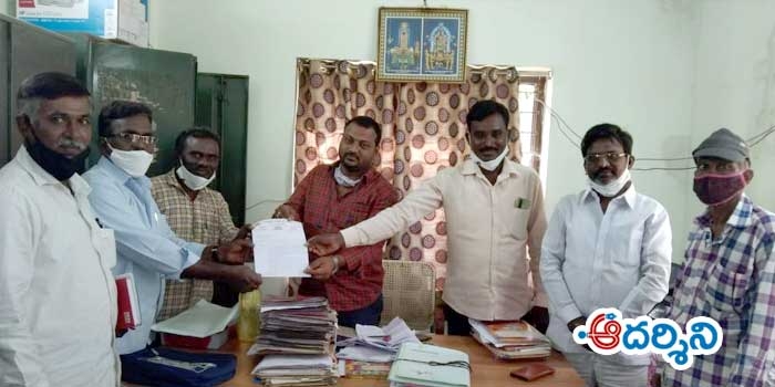 రైతులకు ఇచ్చిన హామీలను నెరవేర్చండి: రైతు సంఘం