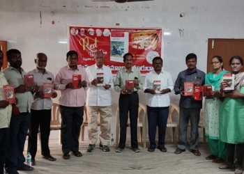 లక్షల కాపీలతో కమ్యూనిస్టు ప్రణాళిక