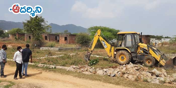 రాజీవ్ నగర్ లో ఆక్రమణలపై ఉక్కుపాదం