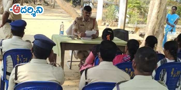 పకడ్బందీగా దిశ అమలు : సీఐ సాదిక్ అలీ