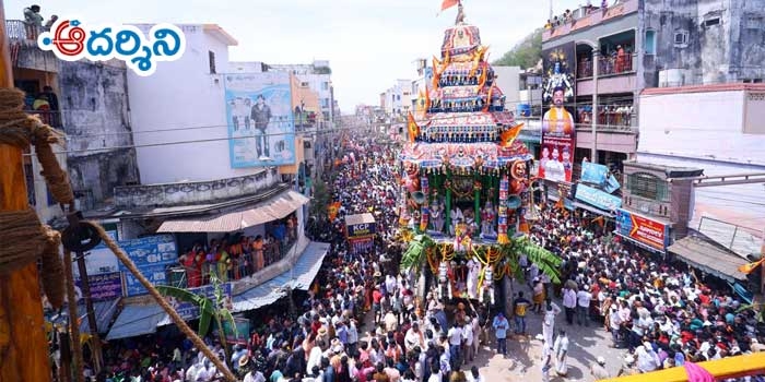 వైభవం.. శ్రీకాళహస్తీశుని రథోత్సవం