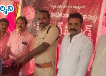సేవా గుణం అలవరచుకోండి: డీయస్పీ విశ్వనాథ్