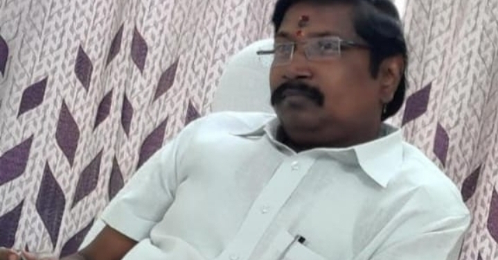 ముక్కంటి ఆలయ ఇంచార్జి ఈవోగా కేవీ సాగర్ బాబు