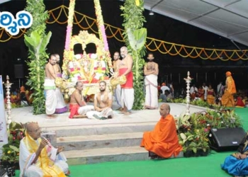 భక్తిపారవశ్యంతో పురందరదాస ఆరాధనోత్సవం